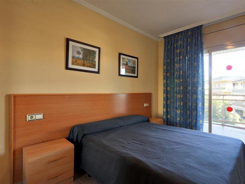 Apartamentos Imperial Salou Kültér fotó