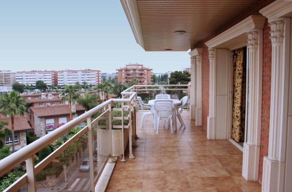 Apartamentos Imperial Salou Kültér fotó